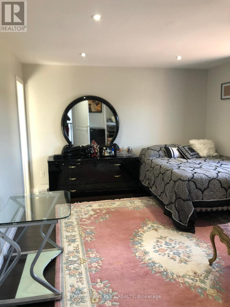 Room 1 55 Stonebriar Drive, Vaughan Maple