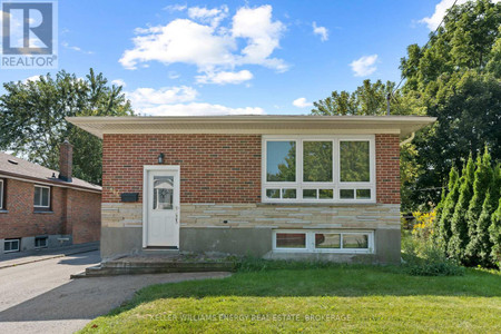 Upper 585 Devon Avenue, Oshawa Donevan