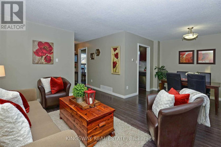 Upper 7 Ventris Drive, Ajax